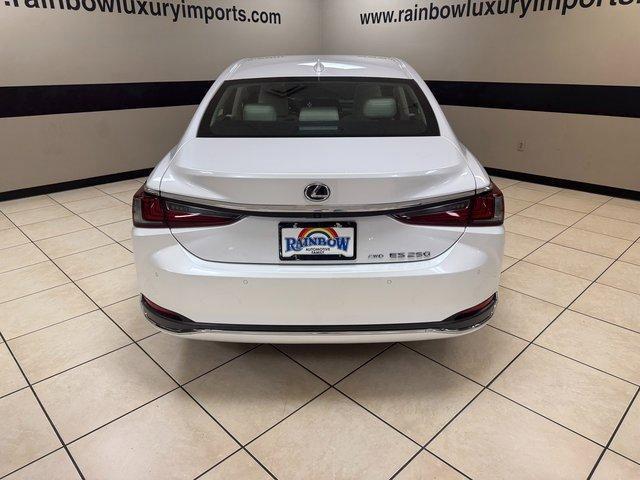 used 2024 Lexus ES 250 car, priced at $43,800