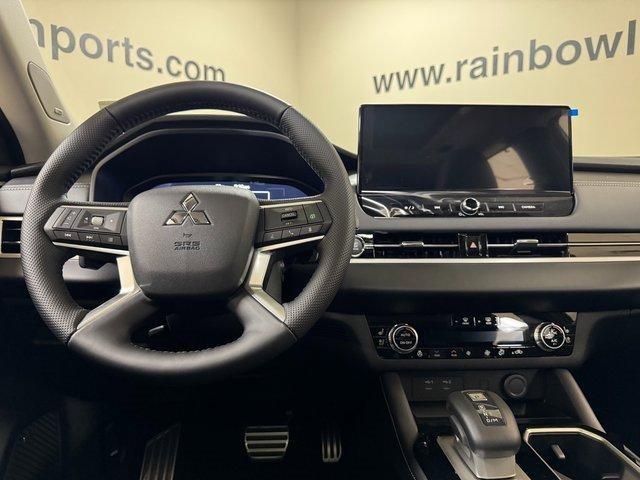 new 2025 Mitsubishi Outlander car, priced at $35,964