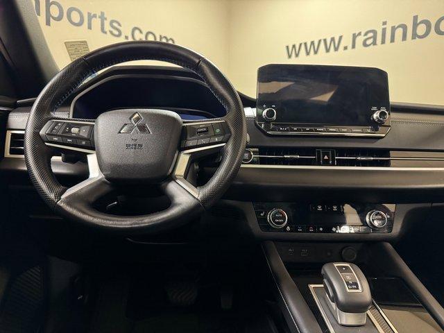 used 2024 Mitsubishi Outlander car, priced at $27,687
