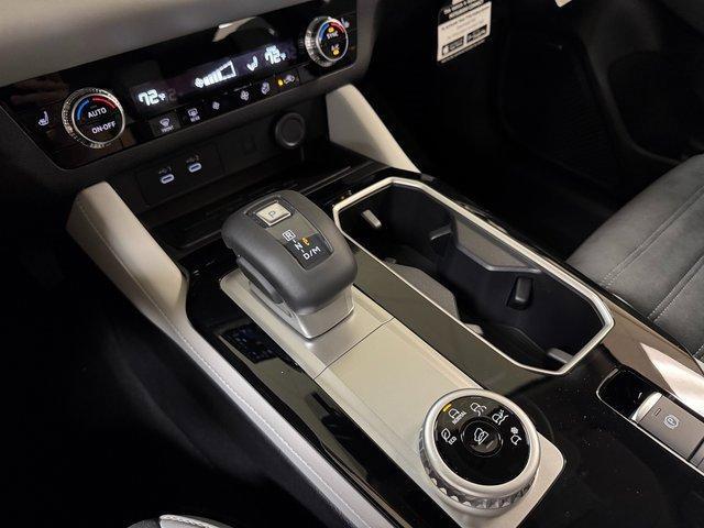 new 2025 Mitsubishi Outlander car, priced at $34,117
