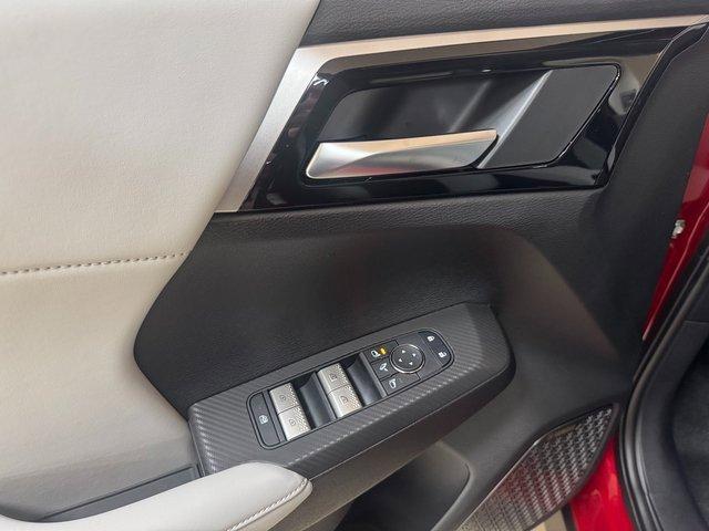 new 2025 Mitsubishi Outlander car, priced at $38,315