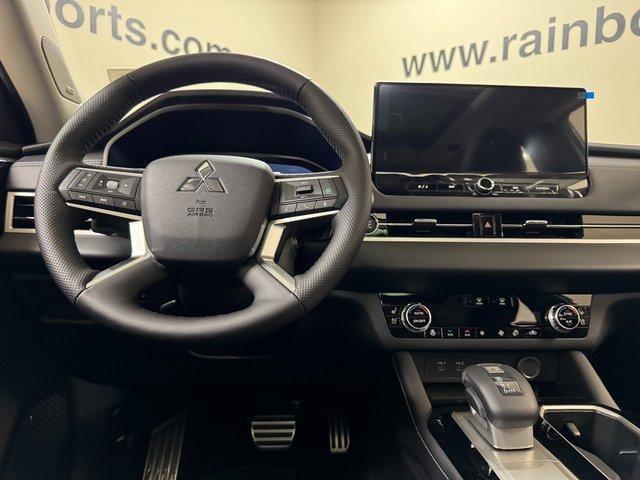 new 2025 Mitsubishi Outlander car, priced at $38,979