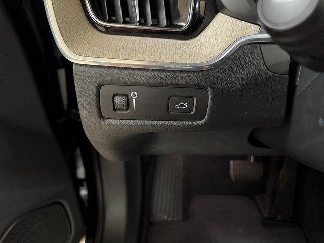 used 2022 Volvo XC60 car, priced at $32,500