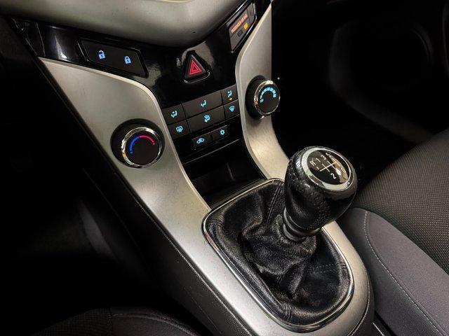 used 2014 Chevrolet Cruze car, priced at $7,700