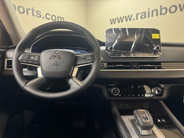 new 2025 Mitsubishi Outlander car, priced at $46,997