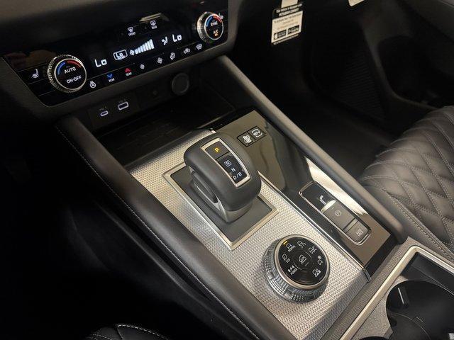 new 2025 Mitsubishi Outlander car, priced at $46,997