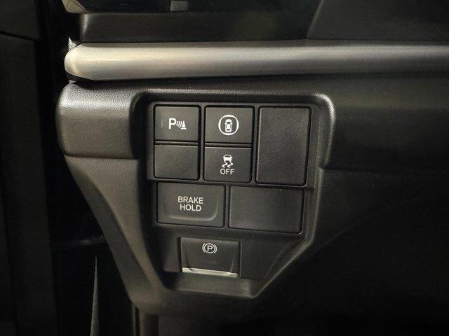 used 2024 Acura RDX car, priced at $40,900