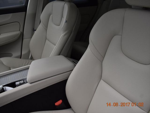 used 2025 Volvo XC60 car, priced at $51,914