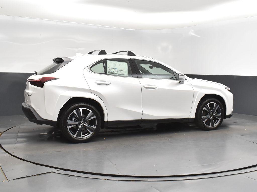 new 2025 Lexus UX 300h car, priced at $43,525