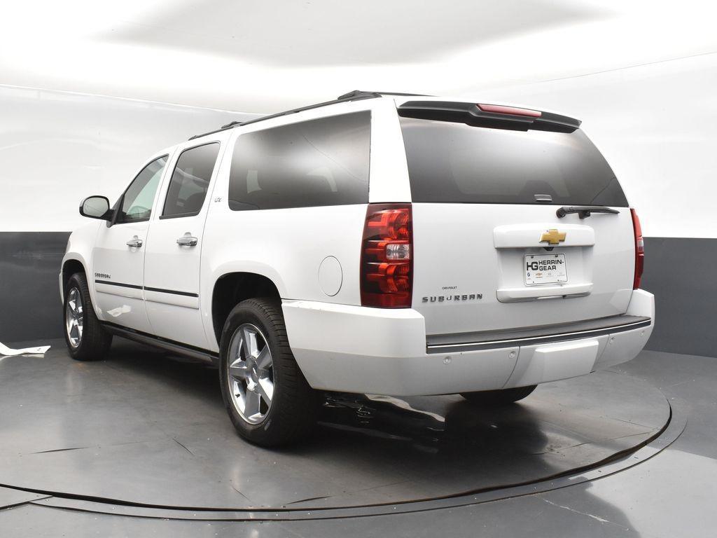 used 2013 Chevrolet Suburban car, priced at $19,500