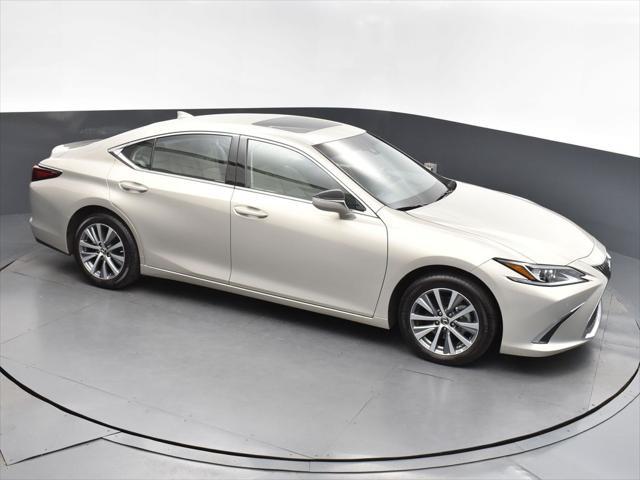 used 2021 Lexus ES 350 car, priced at $38,970