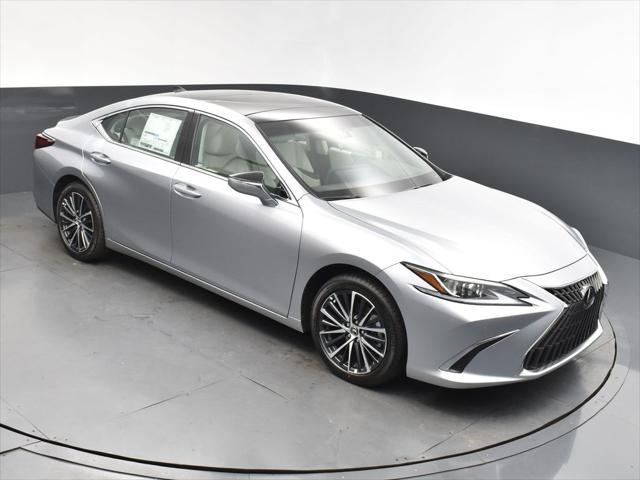 new 2025 Lexus ES 350 car, priced at $50,339