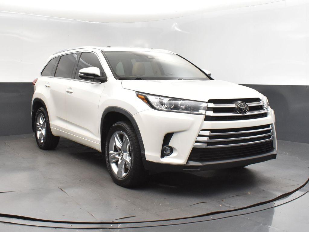 used 2019 Toyota Highlander car, priced at $22,000