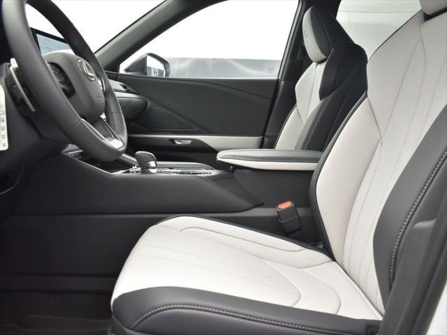 new 2025 Lexus TX 500h car, priced at $73,860