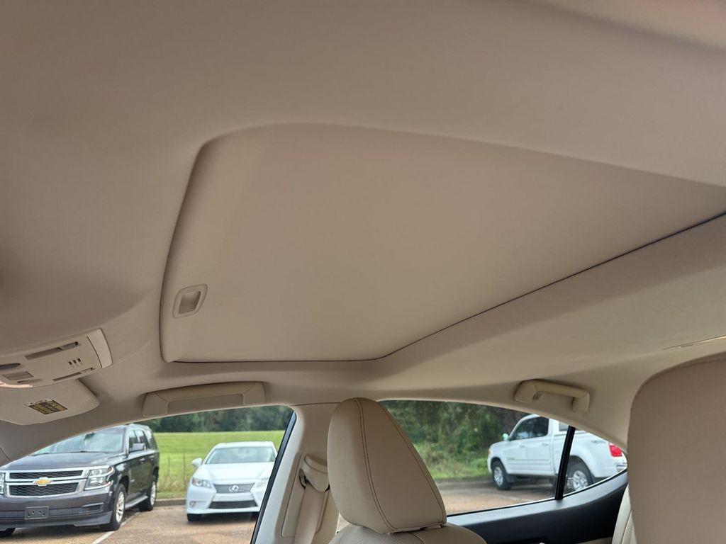 used 2015 Lexus ES 350 car, priced at $17,500