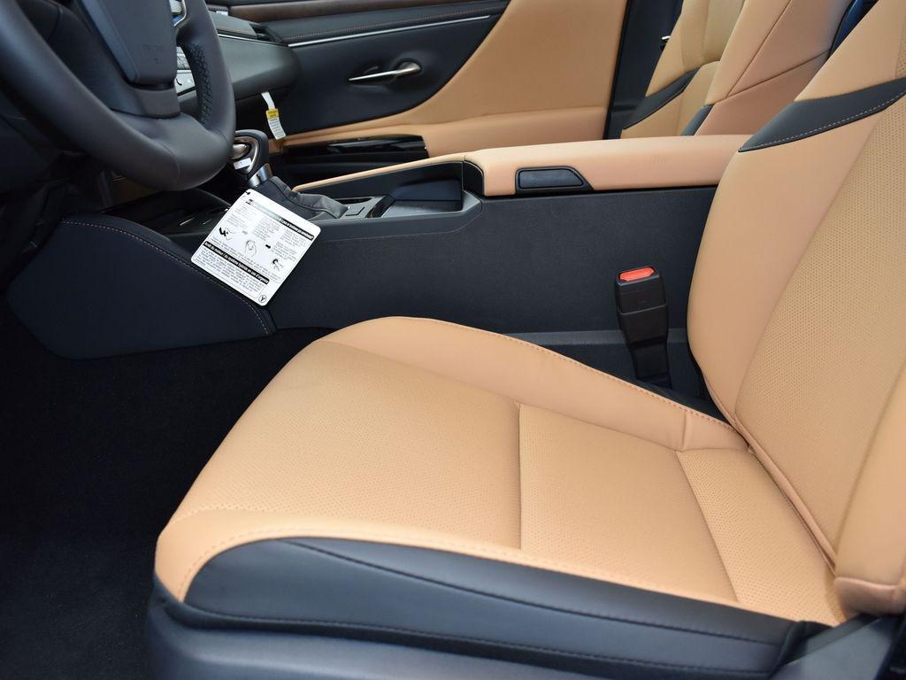 new 2025 Lexus ES 350 car, priced at $49,875