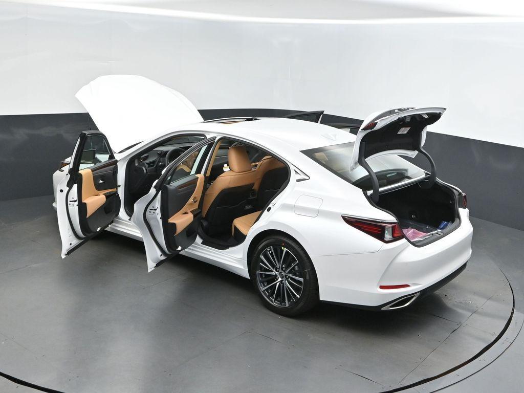 new 2025 Lexus ES 350 car, priced at $49,875