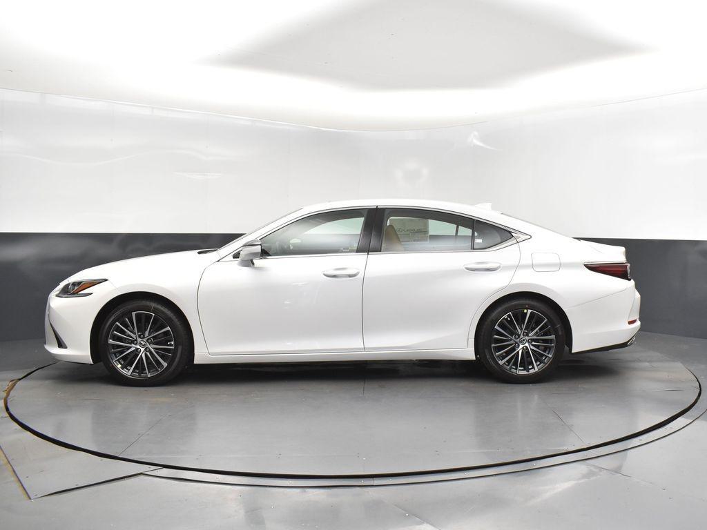 new 2025 Lexus ES 350 car, priced at $49,875
