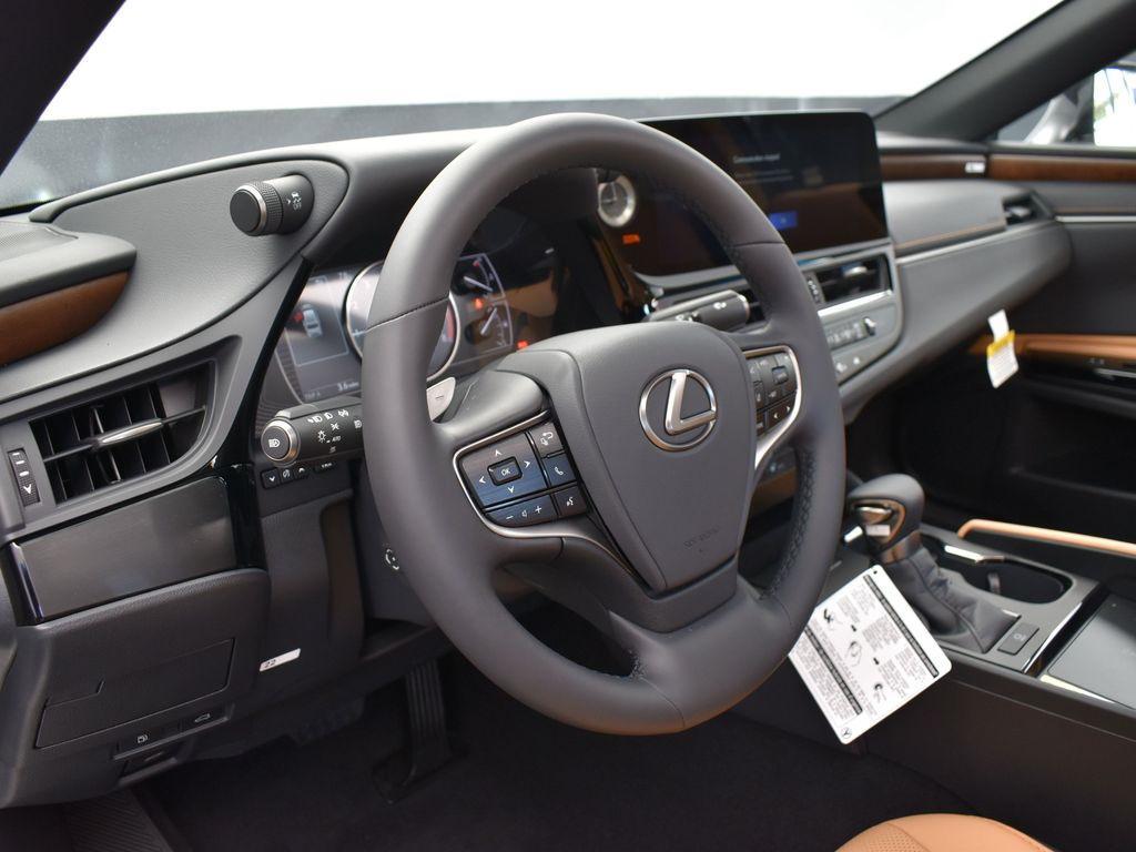 new 2025 Lexus ES 350 car, priced at $49,875