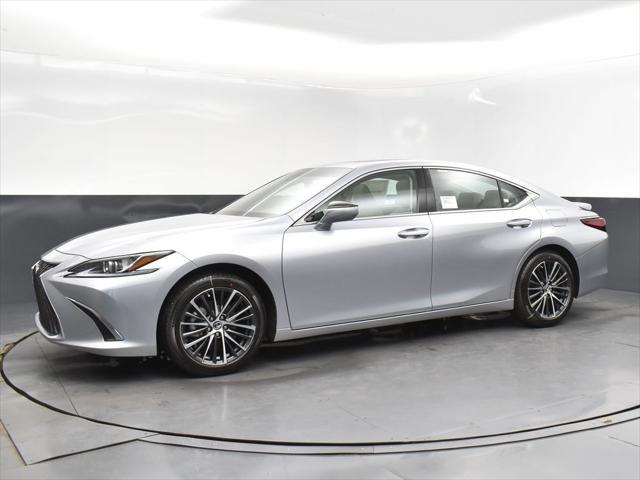 new 2025 Lexus ES 300h car, priced at $51,040