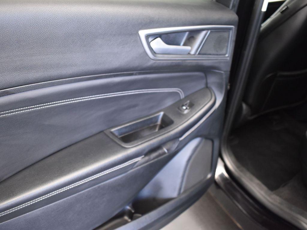 used 2024 Ford Edge car, priced at $26,000