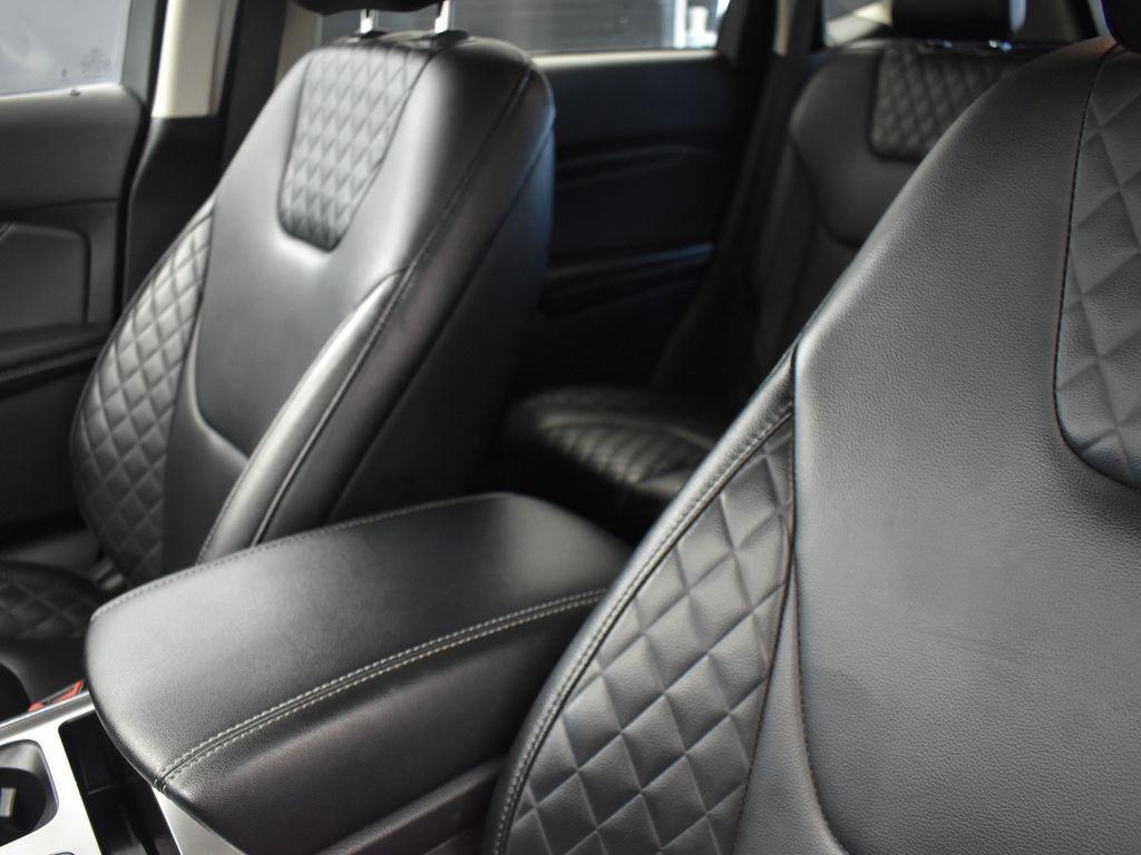 used 2024 Ford Edge car, priced at $26,000