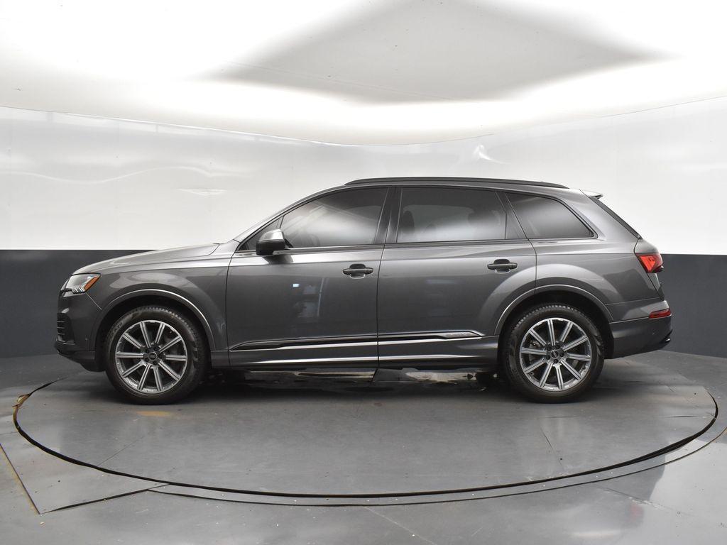 used 2023 Audi Q7 car, priced at $39,600