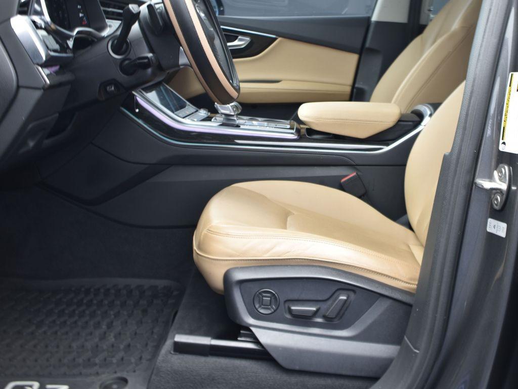 used 2023 Audi Q7 car, priced at $39,600