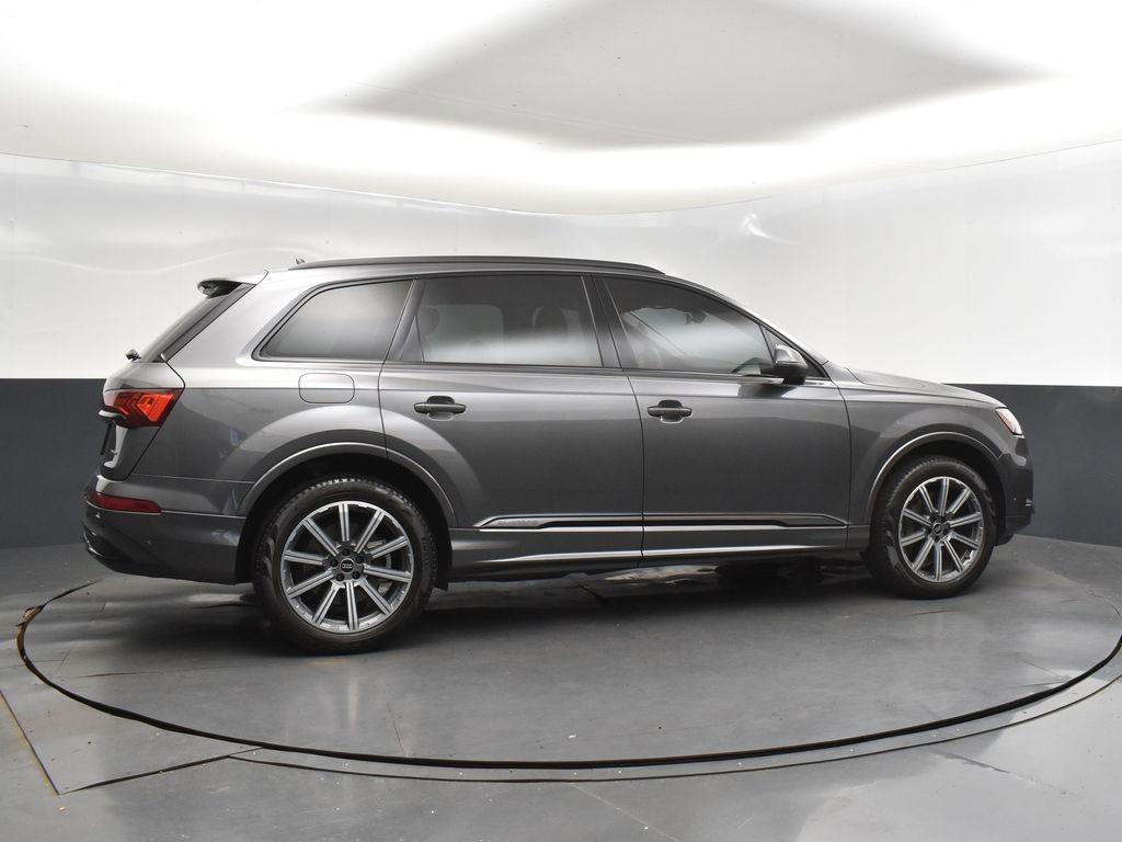 used 2023 Audi Q7 car, priced at $39,600