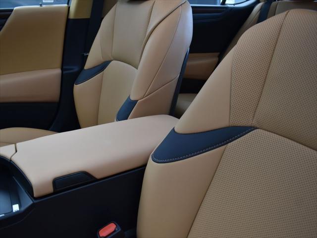 new 2025 Lexus ES 300h car, priced at $51,225