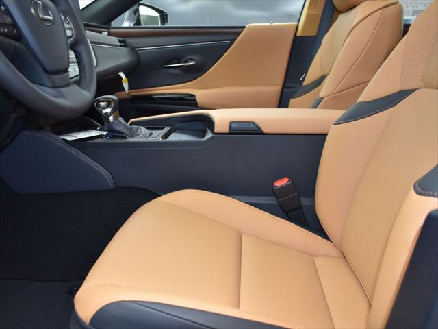 new 2025 Lexus ES 350 car, priced at $49,575