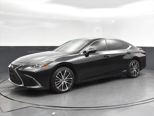 used 2022 Lexus ES 300h car, priced at $30,872