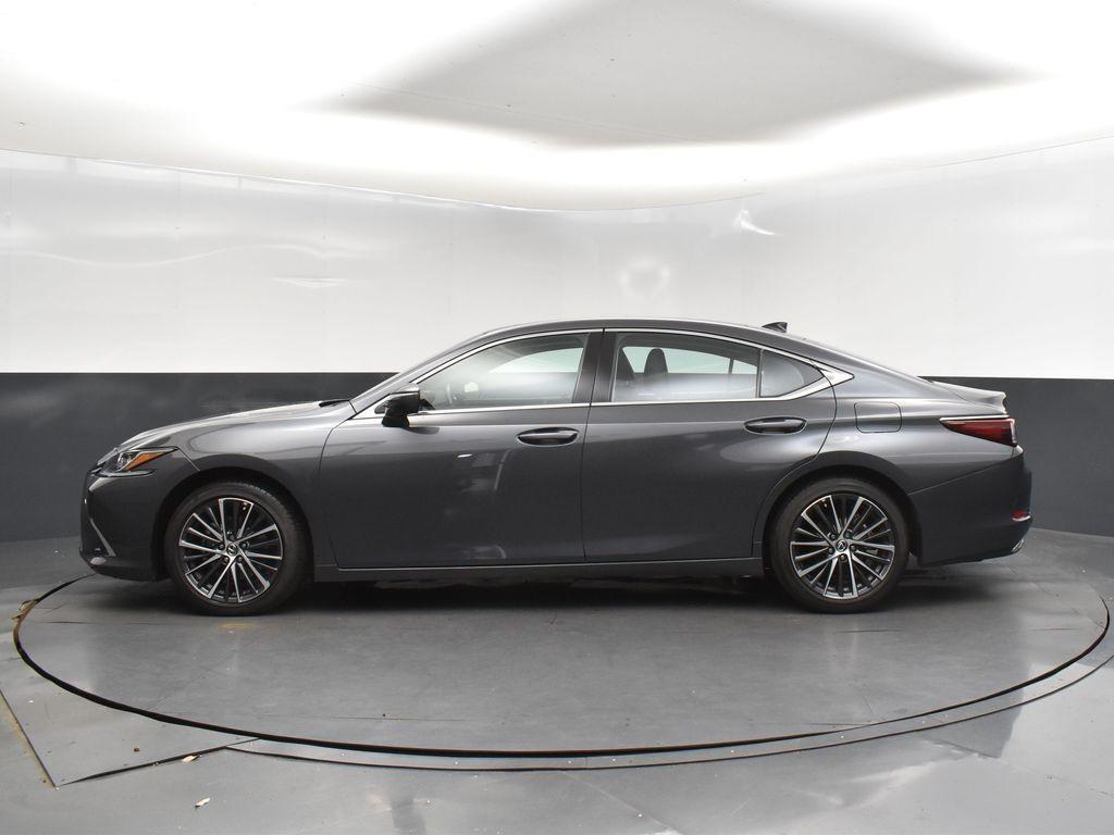 used 2025 Lexus ES 350 car, priced at $48,000