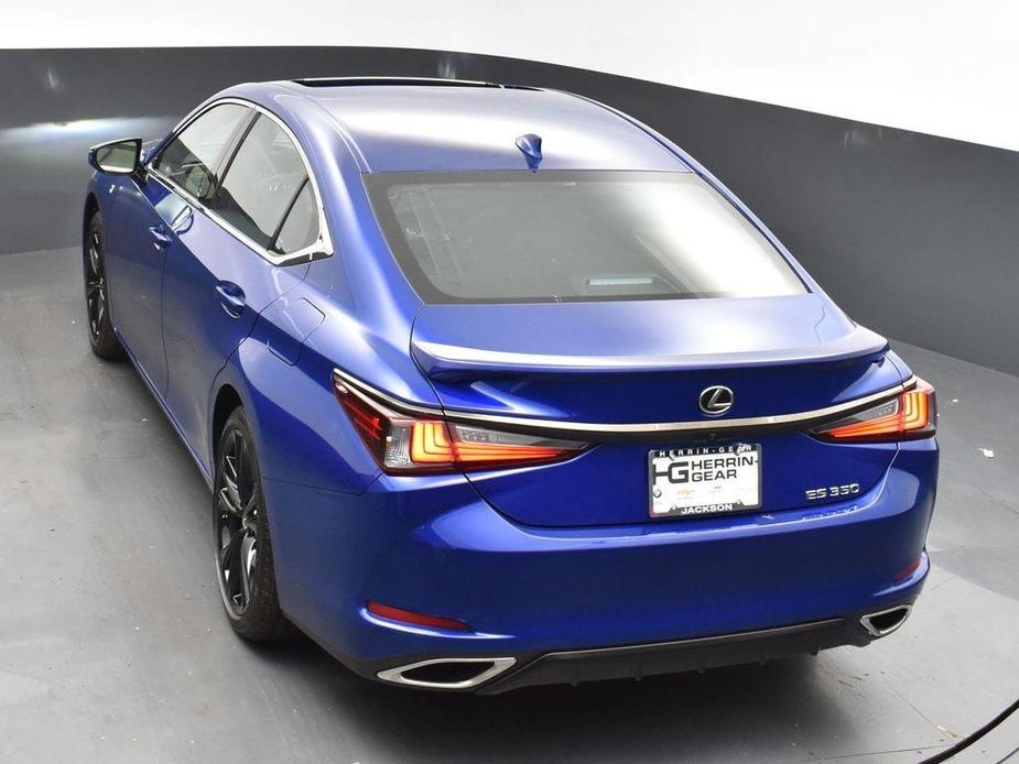 new 2024 Lexus ES 350 car, priced at $52,800