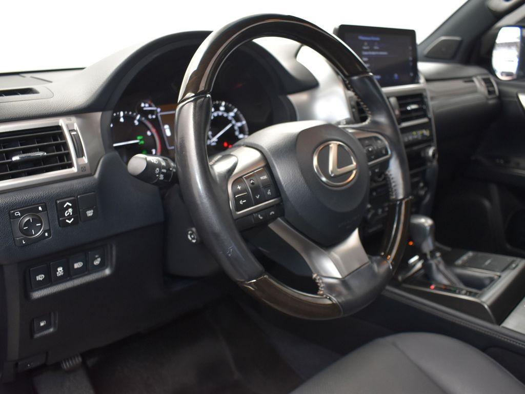used 2023 Lexus GX 460 car, priced at $55,000