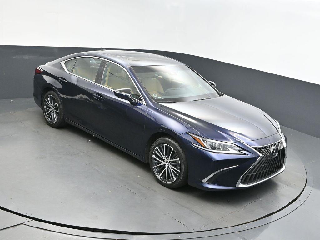 used 2022 Lexus ES 350 car, priced at $40,902