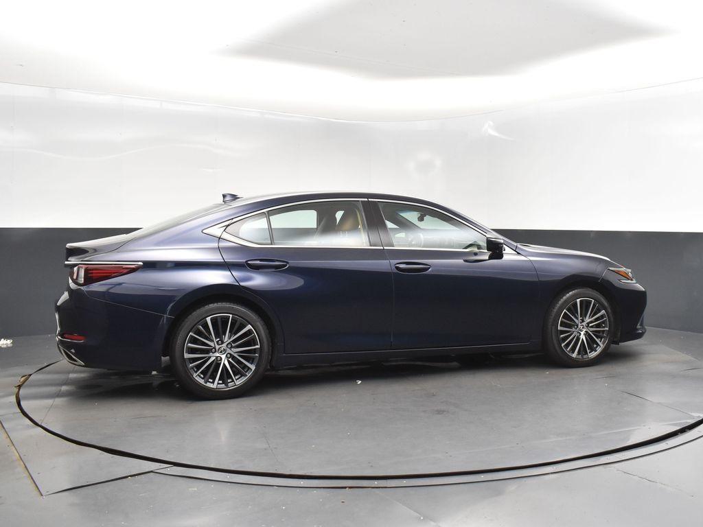 used 2022 Lexus ES 350 car, priced at $40,902