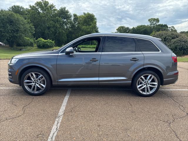 used 2018 Audi Q7 car, priced at $19,470