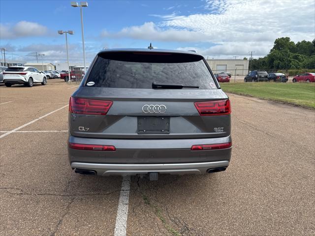 used 2018 Audi Q7 car, priced at $19,470