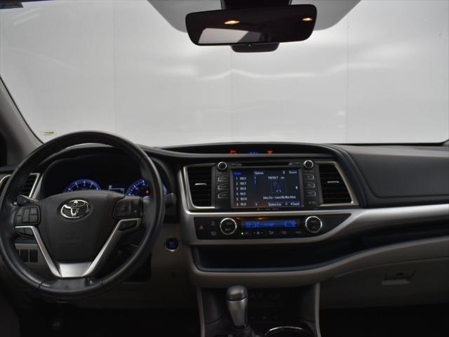 used 2018 Toyota Highlander car, priced at $25,970