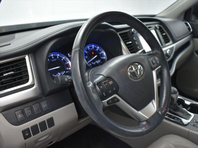 used 2018 Toyota Highlander car, priced at $25,970