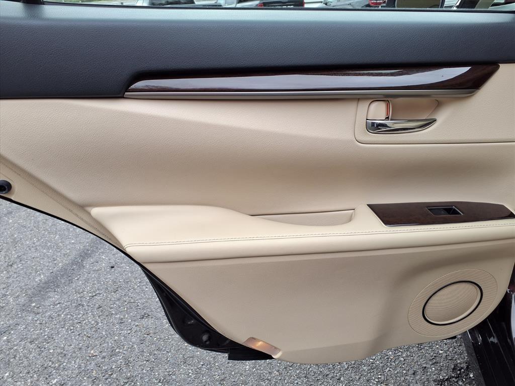 used 2014 Lexus ES 350 car, priced at $14,490