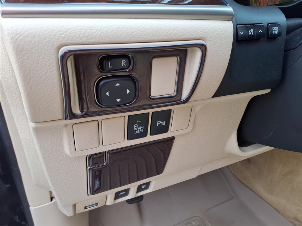 used 2014 Lexus ES 350 car, priced at $14,490