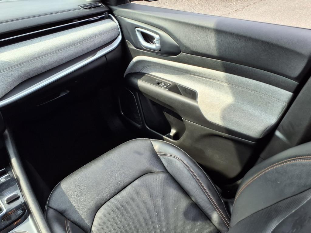 used 2022 Jeep Compass car, priced at $21,000