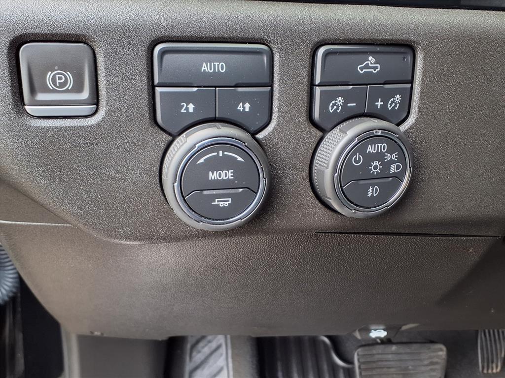 used 2023 Chevrolet Silverado 1500 car, priced at $38,990