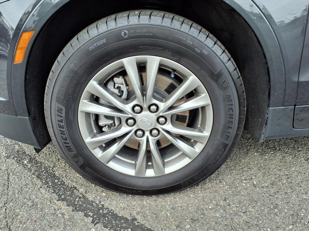 used 2023 Cadillac XT5 car, priced at $28,990
