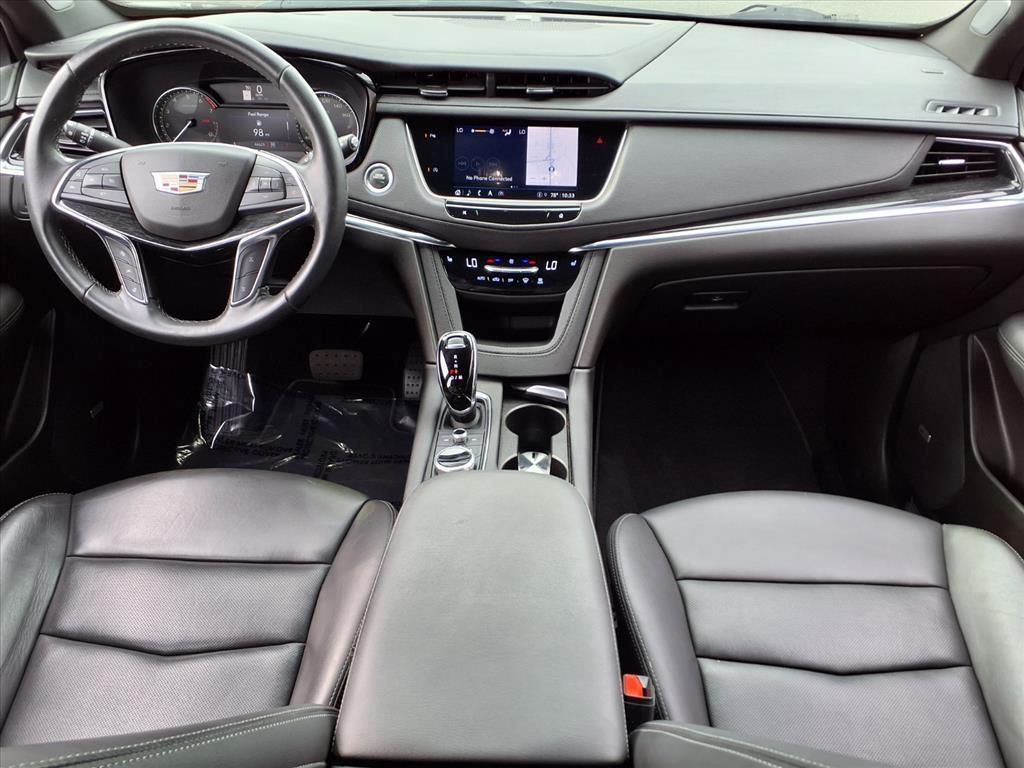 used 2023 Cadillac XT5 car, priced at $28,990
