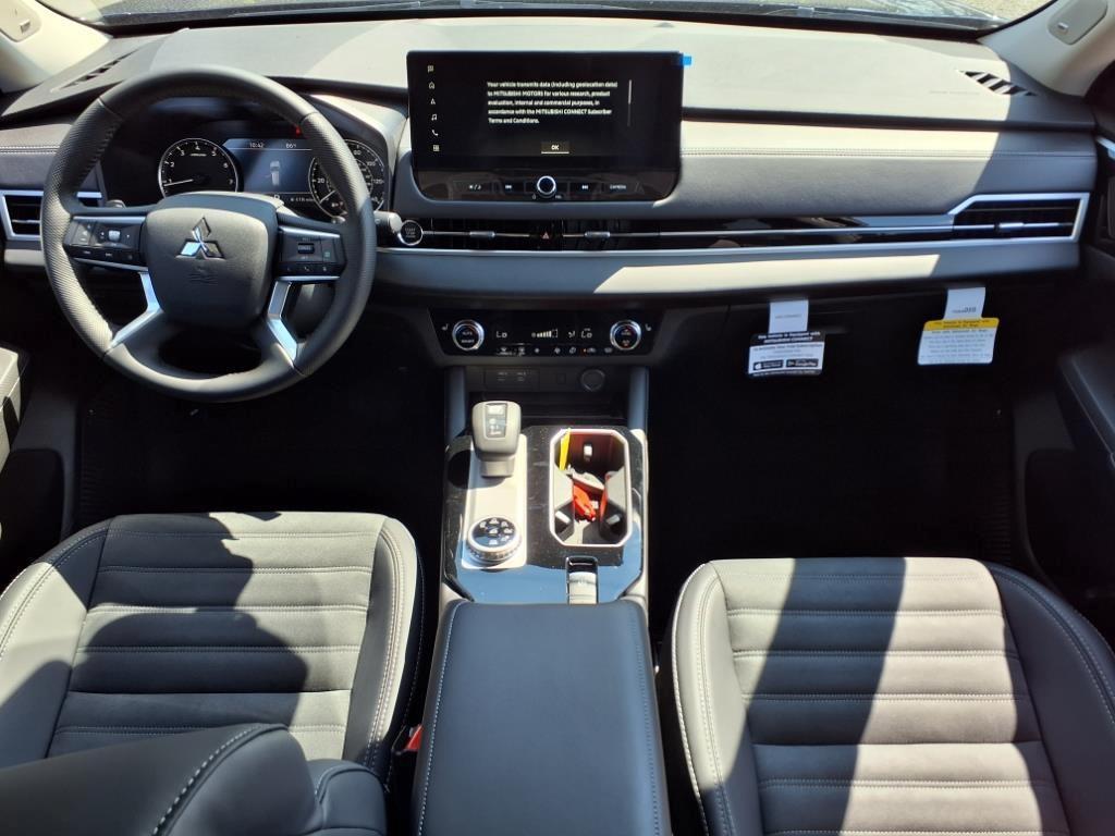 new 2025 Mitsubishi Outlander car, priced at $35,490