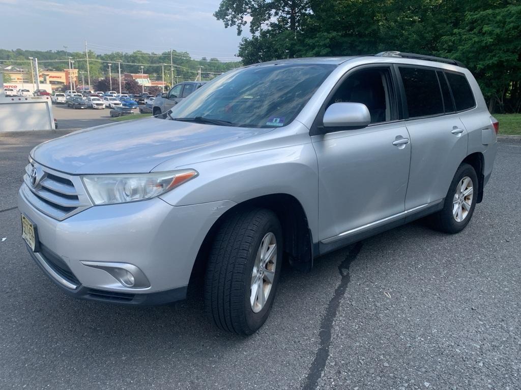 used 2013 Toyota Highlander car, priced at $8,079
