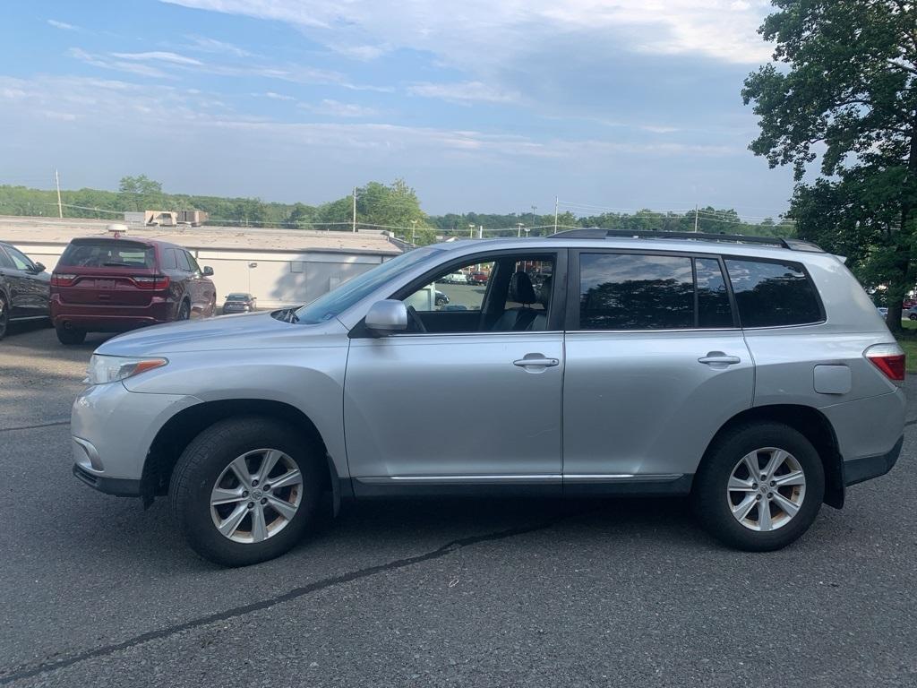 used 2013 Toyota Highlander car, priced at $8,079